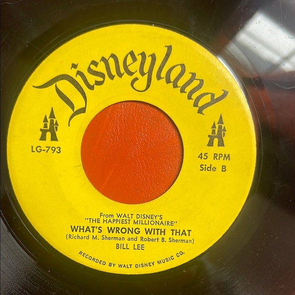 Disneyland Vinyl Record 45 rpm - Picture 4 of 4